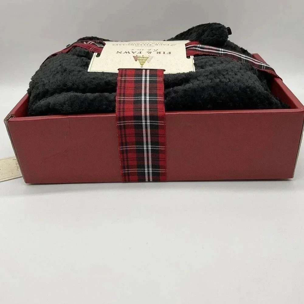 Fir & Fawn Home Black Velvet Plush King Size Pillow Case Set Eye Mask Cozy Gift